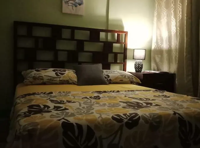 Hostel Mandaue Transient House *